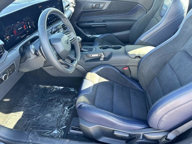 2025 Ford Mustang Dark Horse