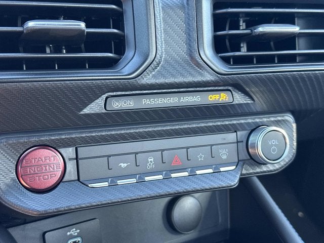 2025 Ford Mustang Dark Horse