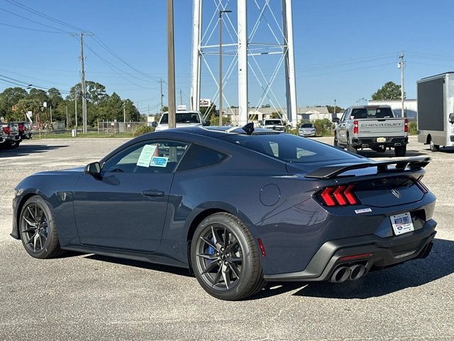 2025 Ford Mustang Dark Horse