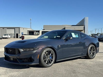 2025 Ford Mustang Dark Horse
