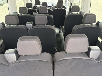 2026 Ford Transit Passenger Wagon 350 HD XLT