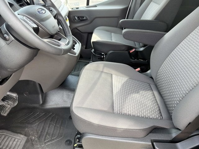 2026 Ford Transit Passenger Wagon 350 HD XLT