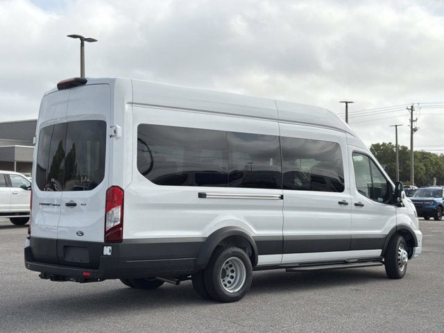 2026 Ford Transit Passenger Wagon 350 HD XLT