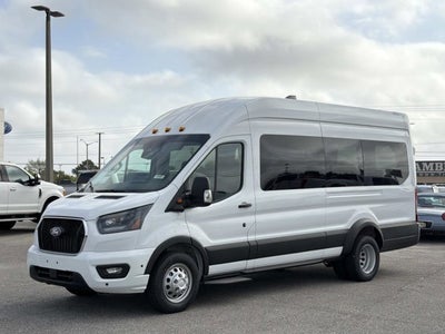 2026 Ford Transit Passenger Wagon 350 HD XLT