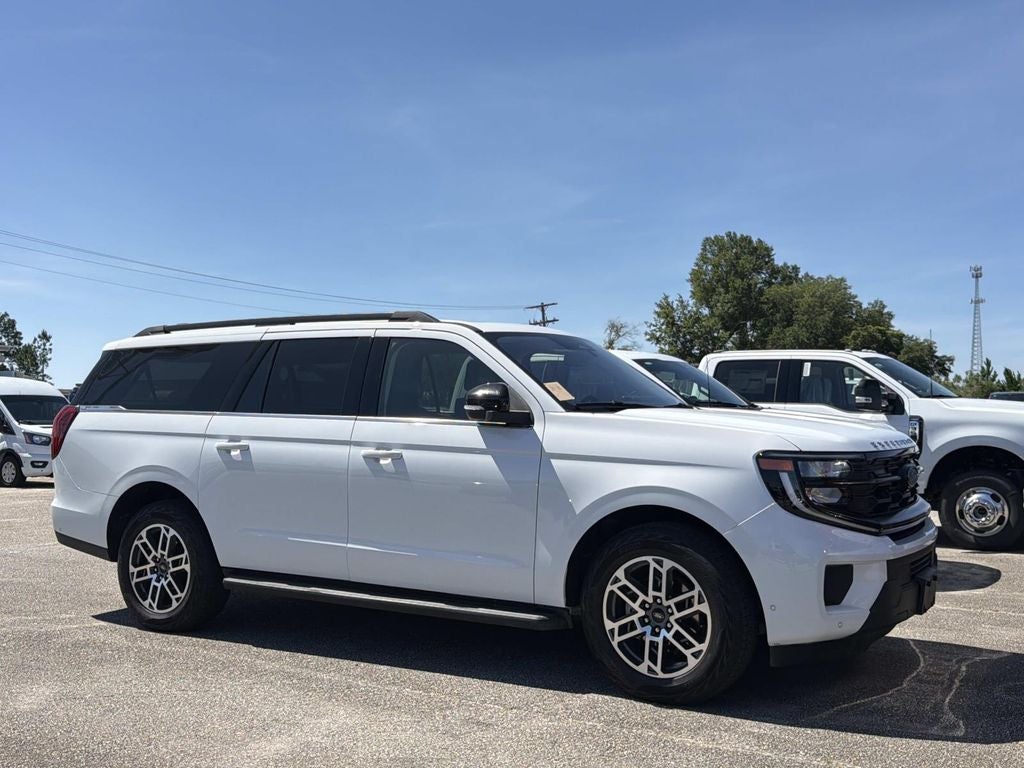 2025 Ford Expedition Active MAX 4x4's photo