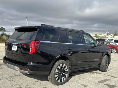 2025 Ford Expedition Platinum