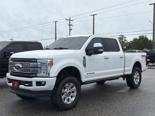 2018 Ford F-250 Platinum 4x4 Crew Cab 8' Box's photo