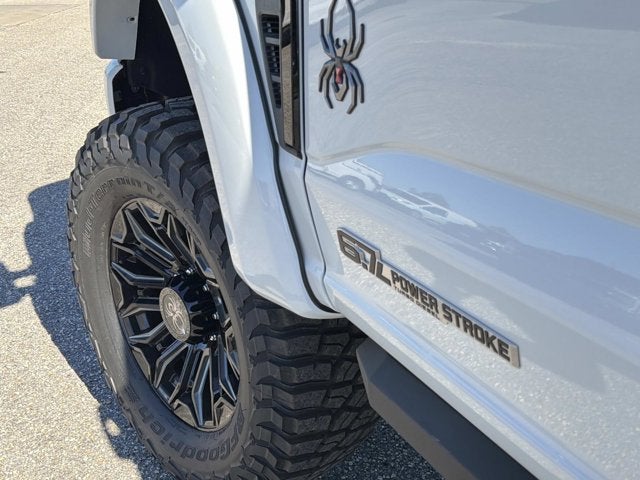 2026 Ford Super Duty F-250 SRW Black Widow