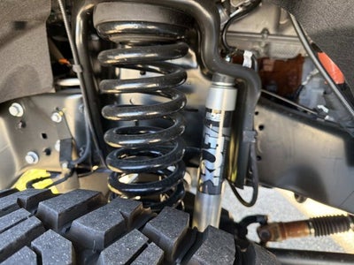 2026 Ford Super Duty F-250 SRW Black Widow