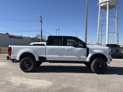 2026 Ford Super Duty F-250 SRW Black Widow