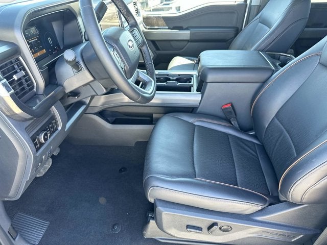 2025 Ford Super Duty F-350 SRW LARIAT