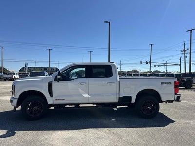 2025 Ford Super Duty F-350 SRW LARIAT