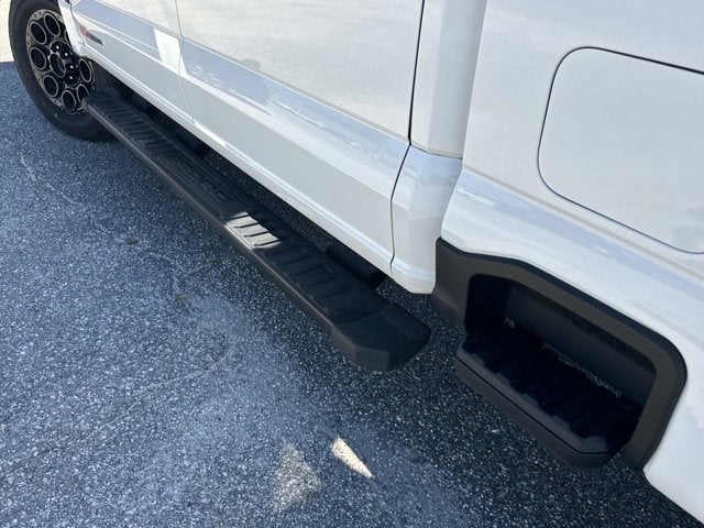 2025 Ford Super Duty F-350 SRW LARIAT