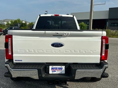2025 Ford Super Duty F-350 DRW LARIAT