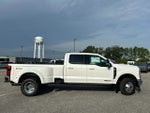 2025 Ford Super Duty F-350 DRW LARIAT