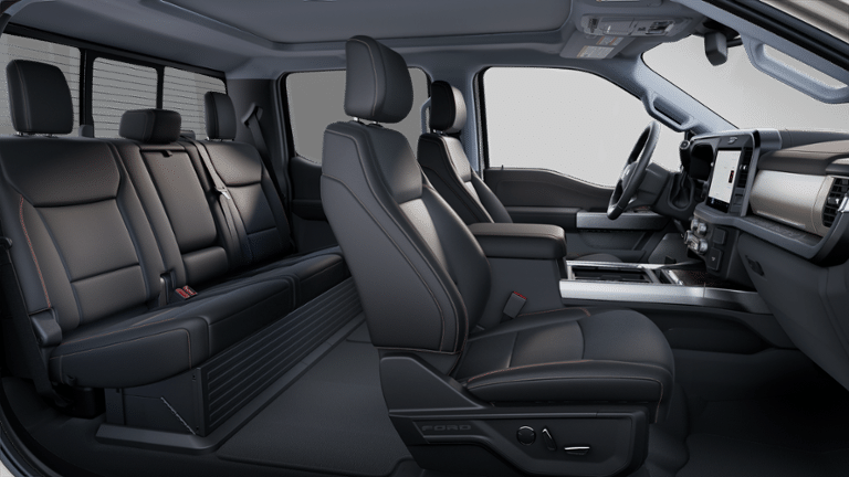 2025 Ford Super Duty F-350 DRW LARIAT