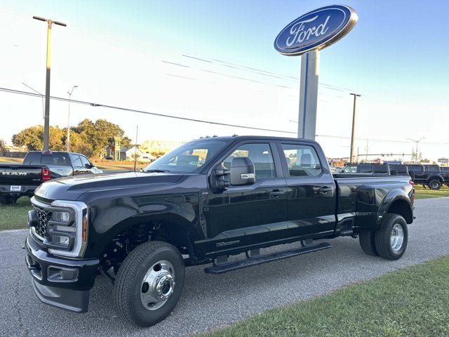 2026 Ford Super Duty F-350 DRW XL