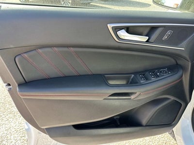 2022 Ford Edge ST-Line