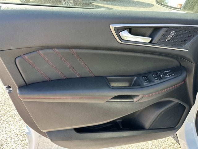 2022 Ford Edge ST-Line