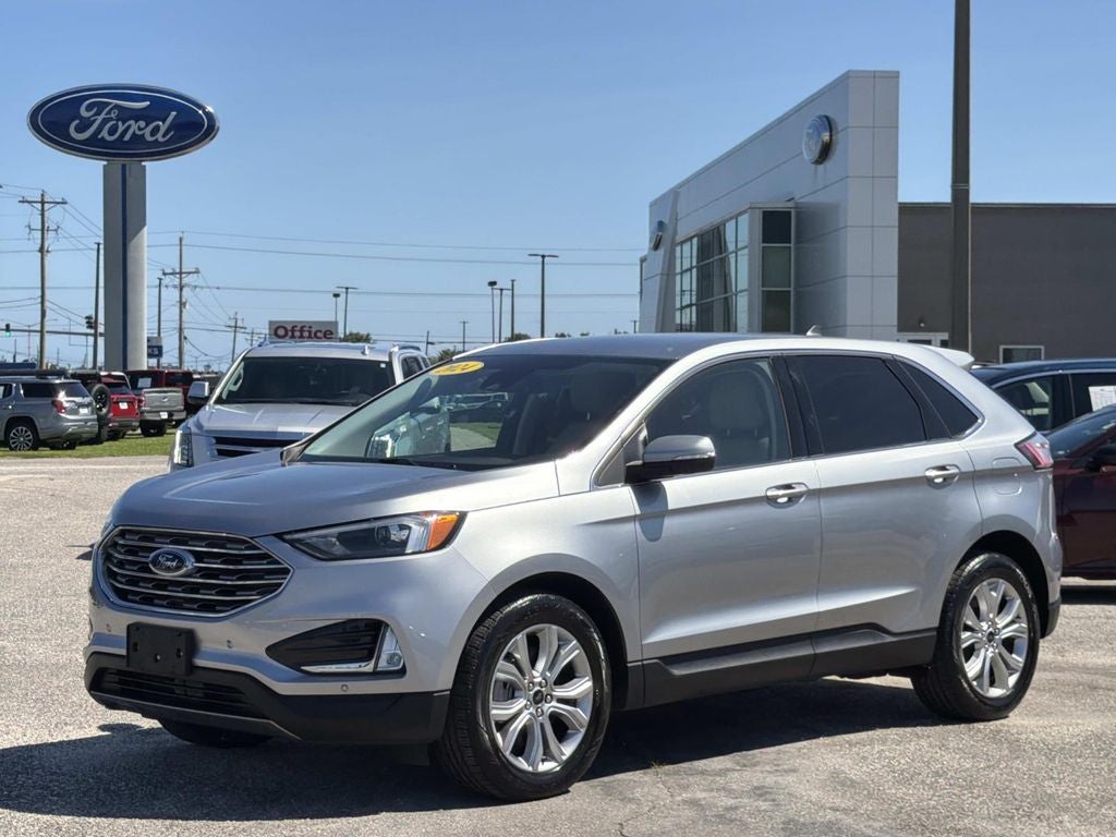 2024 Ford Edge Titanium