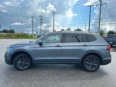2023 Volkswagen Tiguan SE