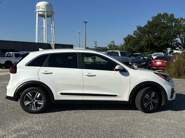 2022 Kia Niro LXS